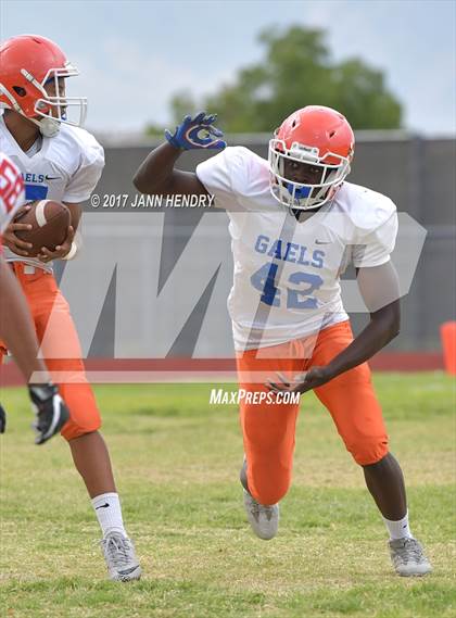 Thumbnail 1 in FR: Bishop Gorman @ Liberty photogallery.