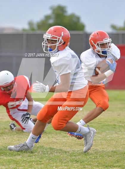 Thumbnail 3 in FR: Bishop Gorman @ Liberty photogallery.