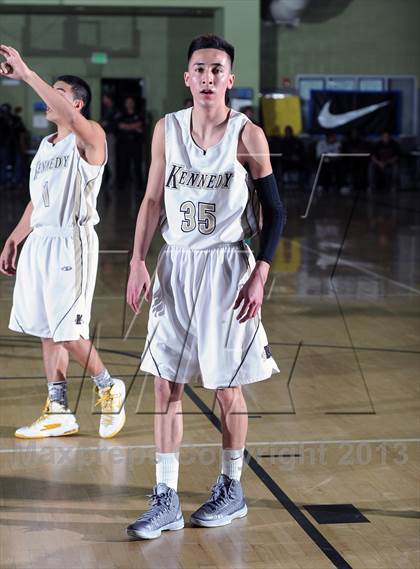 Thumbnail 1 in Kennedy vs. Gardena (CIF LA City Section D2 Final) photogallery.
