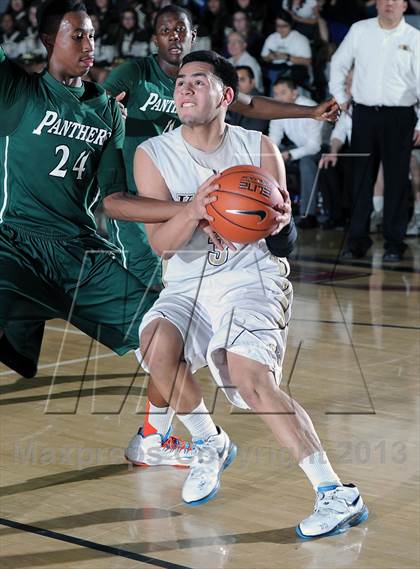 Thumbnail 1 in Kennedy vs. Gardena (CIF LA City Section D2 Final) photogallery.