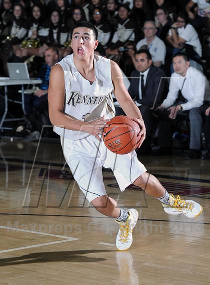 Thumbnail 1 in Kennedy vs. Gardena (CIF LA City Section D2 Final) photogallery.