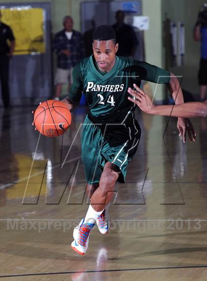Thumbnail 1 in Kennedy vs. Gardena (CIF LA City Section D2 Final) photogallery.