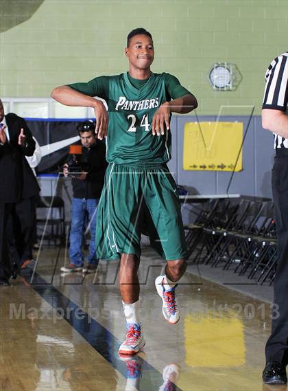 Thumbnail 2 in Kennedy vs. Gardena (CIF LA City Section D2 Final) photogallery.