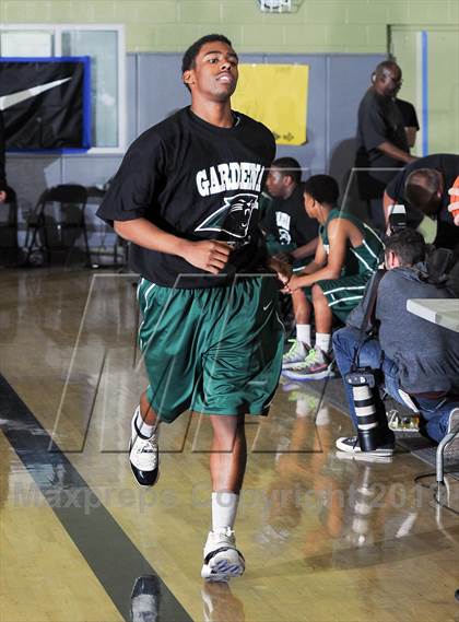Thumbnail 2 in Kennedy vs. Gardena (CIF LA City Section D2 Final) photogallery.