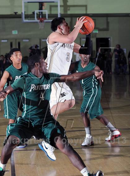 Thumbnail 2 in Kennedy vs. Gardena (CIF LA City Section D2 Final) photogallery.