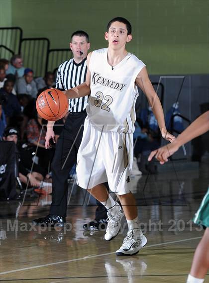 Thumbnail 1 in Kennedy vs. Gardena (CIF LA City Section D2 Final) photogallery.