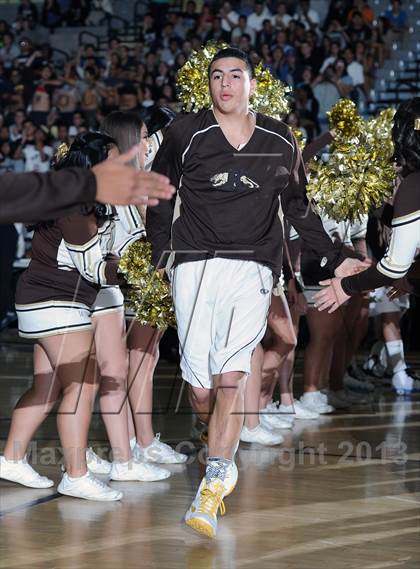 Thumbnail 3 in Kennedy vs. Gardena (CIF LA City Section D2 Final) photogallery.