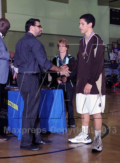 Thumbnail 2 in Kennedy vs. Gardena (CIF LA City Section D2 Final) photogallery.