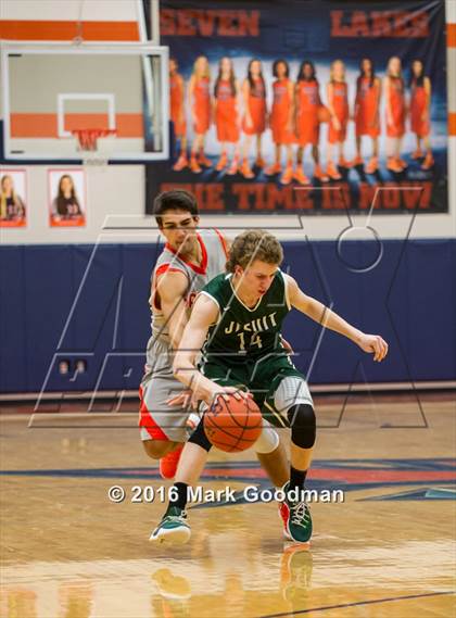 Thumbnail 3 in Strake Jesuit @ Seven Lakes photogallery.