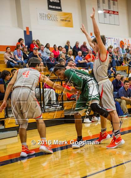 Thumbnail 1 in Strake Jesuit @ Seven Lakes photogallery.
