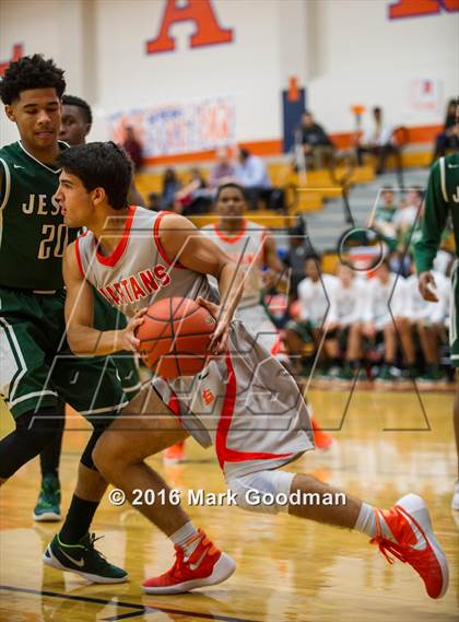 Thumbnail 3 in Strake Jesuit @ Seven Lakes photogallery.