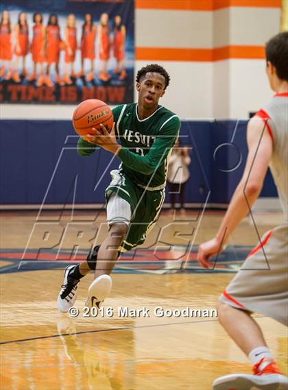 Thumbnail 1 in Strake Jesuit @ Seven Lakes photogallery.