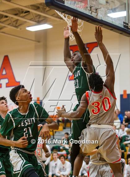 Thumbnail 3 in Strake Jesuit @ Seven Lakes photogallery.