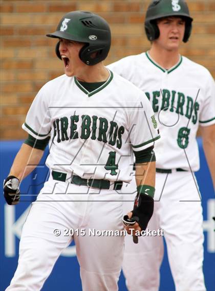 Thumbnail 2 in Lawrence Free State vs. Haysville Campus (KSHSAA 6A Playoff) photogallery.