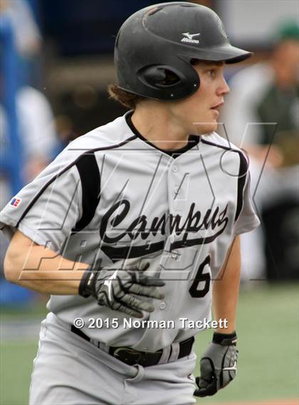 Thumbnail 1 in Lawrence Free State vs. Haysville Campus (KSHSAA 6A Playoff) photogallery.