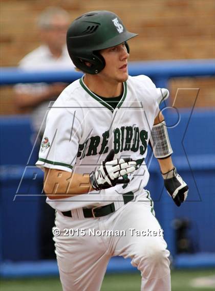 Thumbnail 2 in Lawrence Free State vs. Haysville Campus (KSHSAA 6A Playoff) photogallery.