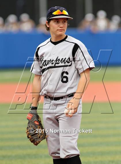 Thumbnail 3 in Lawrence Free State vs. Haysville Campus (KSHSAA 6A Playoff) photogallery.
