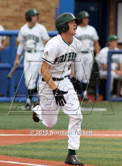 Thumbnail 1 in Lawrence Free State vs. Haysville Campus (KSHSAA 6A Playoff) photogallery.