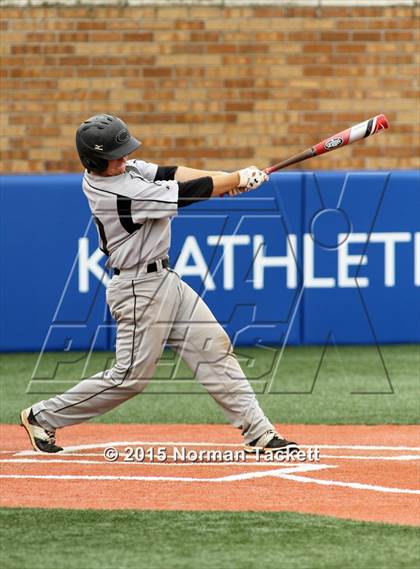 Thumbnail 1 in Lawrence Free State vs. Haysville Campus (KSHSAA 6A Playoff) photogallery.