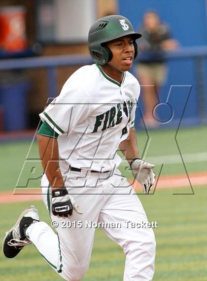 Thumbnail 1 in Lawrence Free State vs. Haysville Campus (KSHSAA 6A Playoff) photogallery.