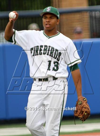 Thumbnail 3 in Lawrence Free State vs. Haysville Campus (KSHSAA 6A Playoff) photogallery.