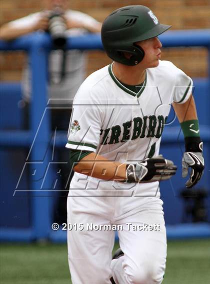 Thumbnail 2 in Lawrence Free State vs. Haysville Campus (KSHSAA 6A Playoff) photogallery.