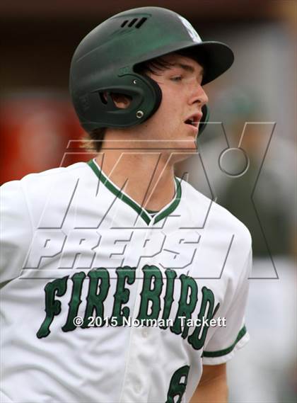 Thumbnail 2 in Lawrence Free State vs. Haysville Campus (KSHSAA 6A Playoff) photogallery.