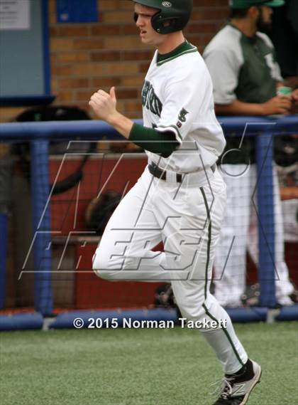 Thumbnail 2 in Lawrence Free State vs. Haysville Campus (KSHSAA 6A Playoff) photogallery.