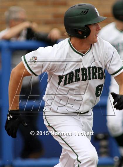 Thumbnail 2 in Lawrence Free State vs. Haysville Campus (KSHSAA 6A Playoff) photogallery.
