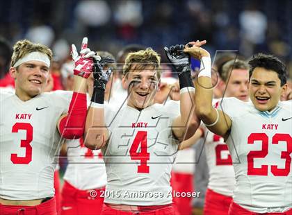 Thumbnail 3 in Katy vs. Manvel  (UIL 6A Quarterfinal) photogallery.