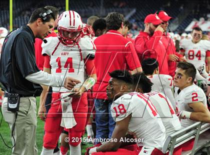 Thumbnail 1 in Katy vs. Manvel  (UIL 6A Quarterfinal) photogallery.