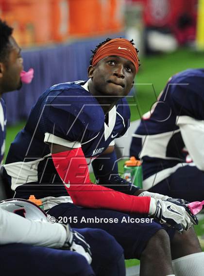 Thumbnail 3 in Katy vs. Manvel  (UIL 6A Quarterfinal) photogallery.