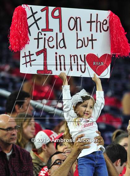 Thumbnail 1 in Katy vs. Manvel  (UIL 6A Quarterfinal) photogallery.