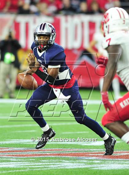 Thumbnail 2 in Katy vs. Manvel  (UIL 6A Quarterfinal) photogallery.