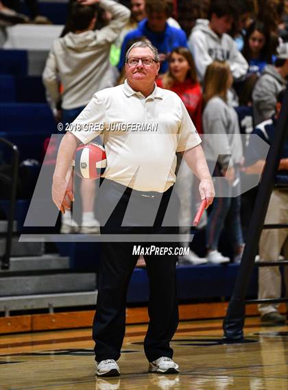 Thumbnail 2 in St. Ignatius @ Marin Catholic (CIF State Open Division) photogallery.