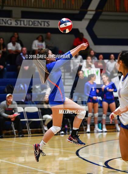Thumbnail 2 in St. Ignatius @ Marin Catholic (CIF State Open Division) photogallery.