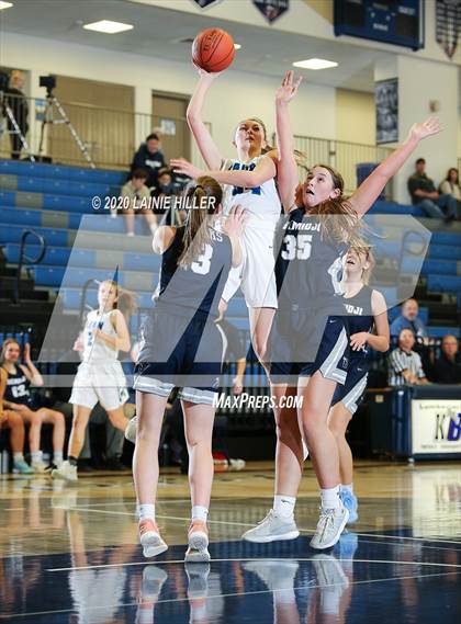 Thumbnail 3 in Bemidji vs. Eagan photogallery.