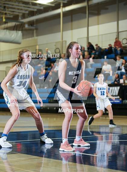 Thumbnail 2 in Bemidji vs. Eagan photogallery.