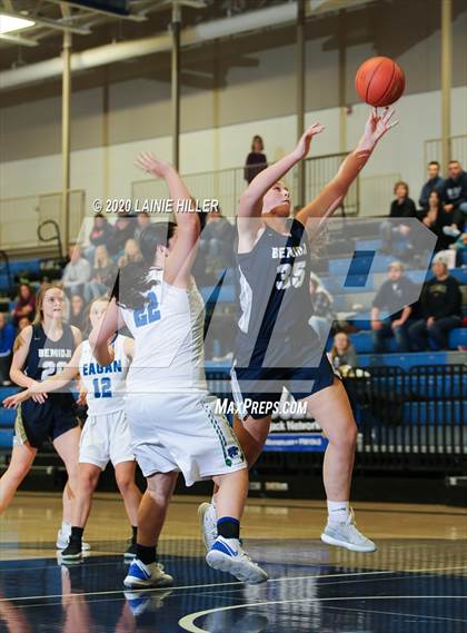 Thumbnail 3 in Bemidji vs. Eagan photogallery.