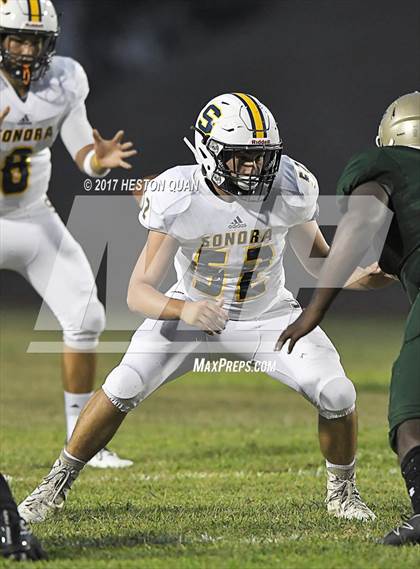 Thumbnail 3 in Sonora @ Brea Olinda photogallery.