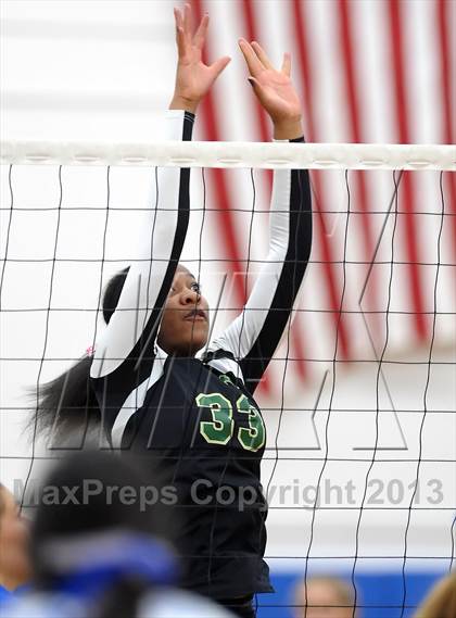 Thumbnail 3 in Monterey Trail @ Davis photogallery.