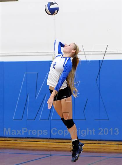 Thumbnail 1 in Monterey Trail @ Davis photogallery.