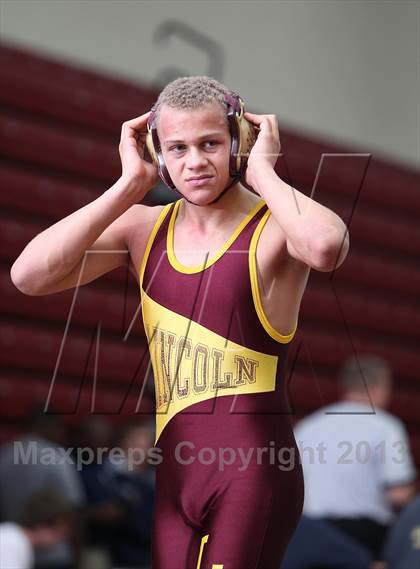 Thumbnail 3 in Ankeny Invitational  photogallery.