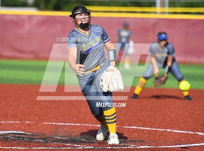 Thumbnail 2 in Chouteau-Mazie @ Warner photogallery.