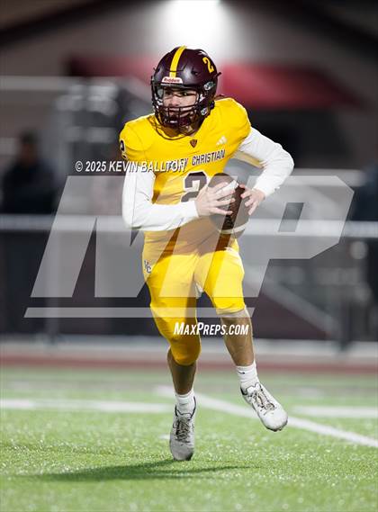 Thumbnail 3 in Christian @ Valley Christian ( CIF 5AA Regional Final Bowl Game) photogallery.