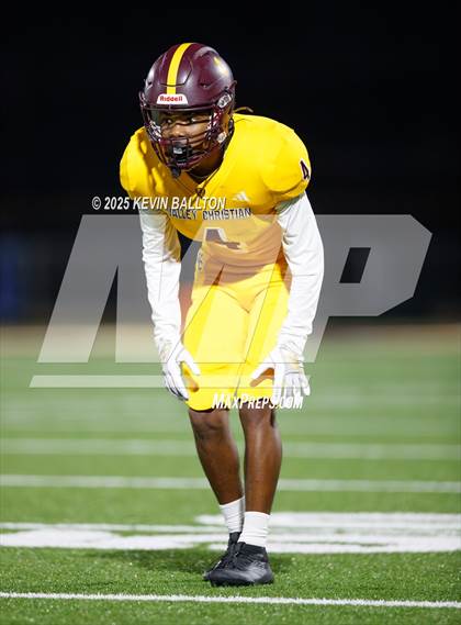 Thumbnail 2 in Christian @ Valley Christian ( CIF 5AA Regional Final Bowl Game) photogallery.