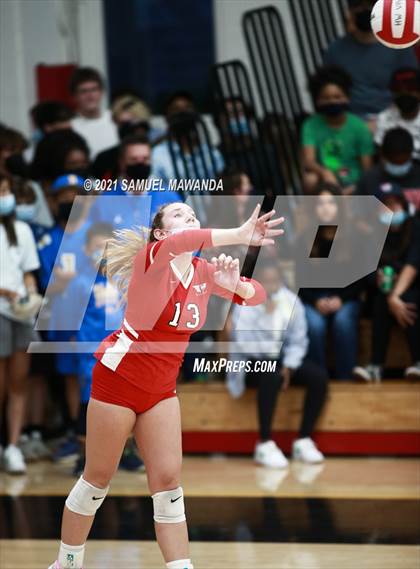 Thumbnail 1 in  Bishop Diego @ Harvard-Westlake photogallery.