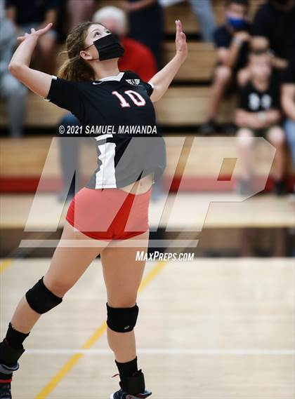 Thumbnail 1 in  Bishop Diego @ Harvard-Westlake photogallery.