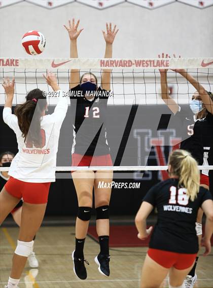 Thumbnail 1 in  Bishop Diego @ Harvard-Westlake photogallery.