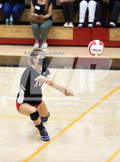 Thumbnail 1 in  Bishop Diego @ Harvard-Westlake photogallery.